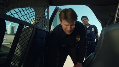 The_Rookie_-_S01E01_28219329.jpg