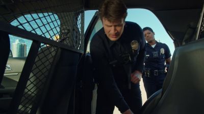 The_Rookie_-_S01E01_28219829.jpg