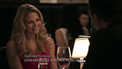 Once_Upon_A_Time_-_S01E01_28126429.jpg