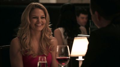 Once_Upon_A_Time_-_S01E01_28126629.jpg