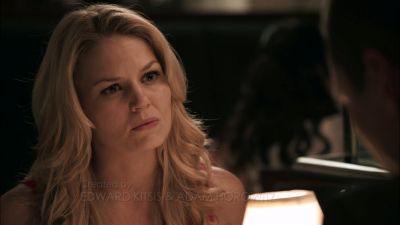 Once_Upon_A_Time_-_S01E01_28136229.jpg
