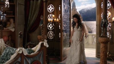 Once_Upon_A_Time_-_S01E01_28222429.jpg