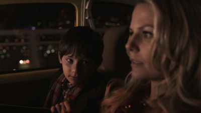 Once_Upon_A_Time_-_S01E01_28257029.jpg