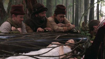 Once_Upon_A_Time_-_S01E01_2826729.jpg