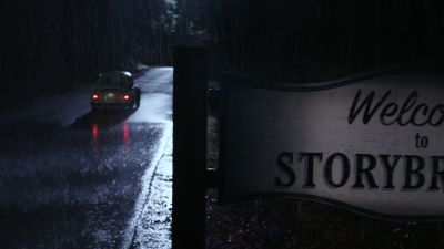 Once_Upon_A_Time_-_S01E01_28335929.jpg