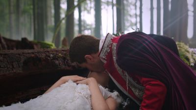 Once_Upon_A_Time_-_S01E01_2835529.jpg