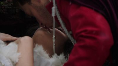 Once_Upon_A_Time_-_S01E01_2838529.jpg