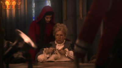 Once_Upon_A_Time_-_S01E01_28389729.jpg
