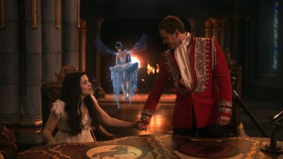 Once_Upon_A_Time_-_S01E01_28413229.jpg