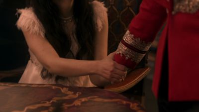 Once_Upon_A_Time_-_S01E01_28413529.jpg