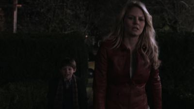Once_Upon_A_Time_-_S01E01_28422329.jpg