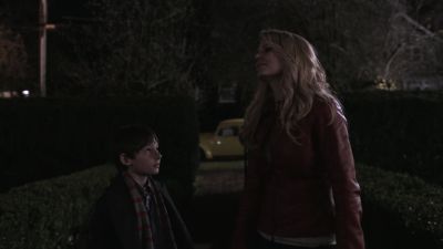 Once_Upon_A_Time_-_S01E01_28423529.jpg
