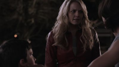 Once_Upon_A_Time_-_S01E01_28431129.jpg