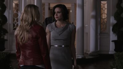 Once_Upon_A_Time_-_S01E01_28437429.jpg