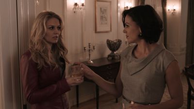 Once_Upon_A_Time_-_S01E01_28449129.jpg