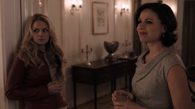 Once_Upon_A_Time_-_S01E01_28451629.jpg