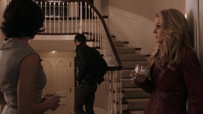 Once_Upon_A_Time_-_S01E01_28452829.jpg
