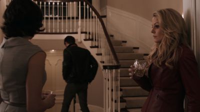 Once_Upon_A_Time_-_S01E01_28452929.jpg