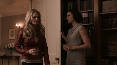 Once_Upon_A_Time_-_S01E01_28455129.jpg