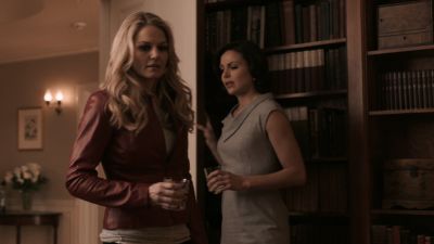 Once_Upon_A_Time_-_S01E01_28455329.jpg