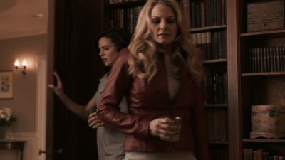 Once_Upon_A_Time_-_S01E01_28455629.jpg