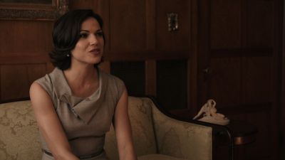 Once_Upon_A_Time_-_S01E01_28462929.jpg