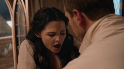 Once_Upon_A_Time_-_S01E01_28520929.jpg