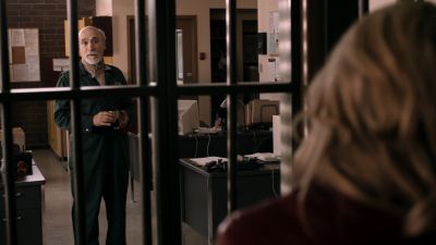 Once_Upon_A_Time_-_S01E01_28543329.jpg