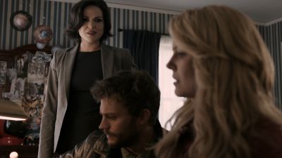 Once_Upon_A_Time_-_S01E01_28572829.jpg