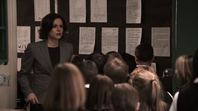 Once_Upon_A_Time_-_S01E01_28589929.jpg
