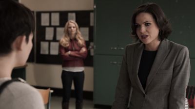 Once_Upon_A_Time_-_S01E01_28594929.jpg