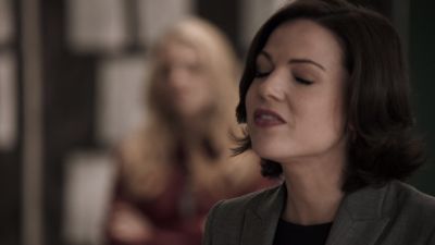 Once_Upon_A_Time_-_S01E01_28602729.jpg