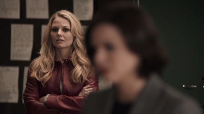 Once_Upon_A_Time_-_S01E01_28607729.jpg