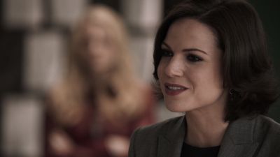 Once_Upon_A_Time_-_S01E01_28608329.jpg
