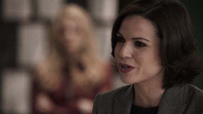 Once_Upon_A_Time_-_S01E01_28608429.jpg