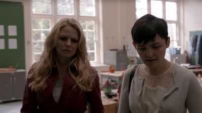 Once_Upon_A_Time_-_S01E01_28618529.jpg