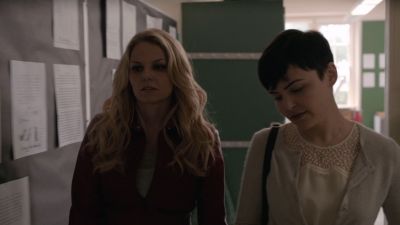Once_Upon_A_Time_-_S01E01_28619829.jpg
