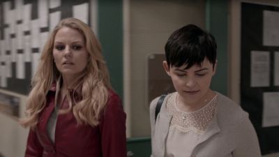 Once_Upon_A_Time_-_S01E01_28621029.jpg