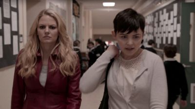 Once_Upon_A_Time_-_S01E01_28622129.jpg