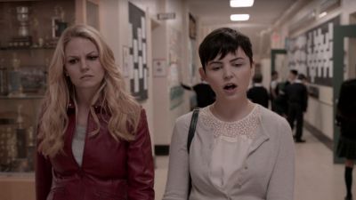 Once_Upon_A_Time_-_S01E01_28623029.jpg