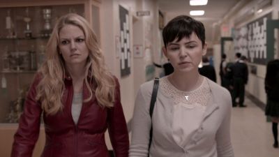 Once_Upon_A_Time_-_S01E01_28623229.jpg