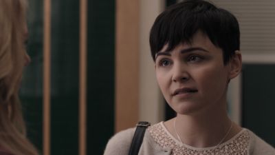 Once_Upon_A_Time_-_S01E01_28632329.jpg