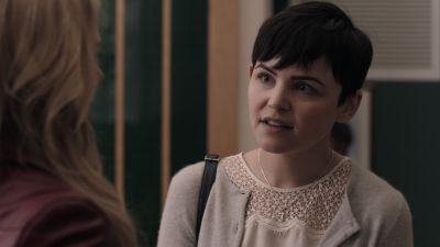 Once_Upon_A_Time_-_S01E01_28633629.jpg