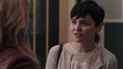 Once_Upon_A_Time_-_S01E01_28633829.jpg