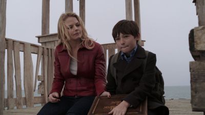 Once_Upon_A_Time_-_S01E01_28716829.jpg
