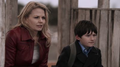 Once_Upon_A_Time_-_S01E01_28718129.jpg