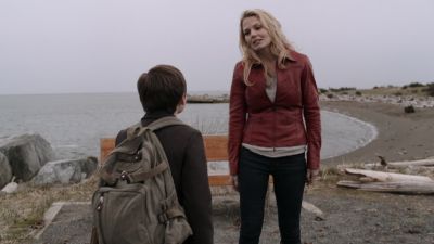 Once_Upon_A_Time_-_S01E01_28743229.jpg
