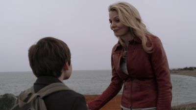 Once_Upon_A_Time_-_S01E01_28748129.jpg
