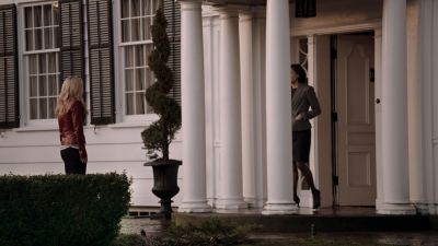 Once_Upon_A_Time_-_S01E01_28803529.jpg