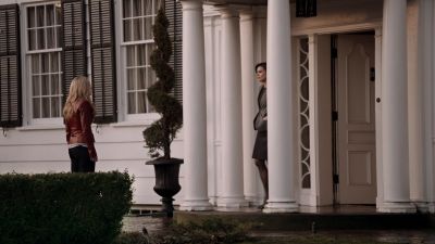 Once_Upon_A_Time_-_S01E01_28803829.jpg